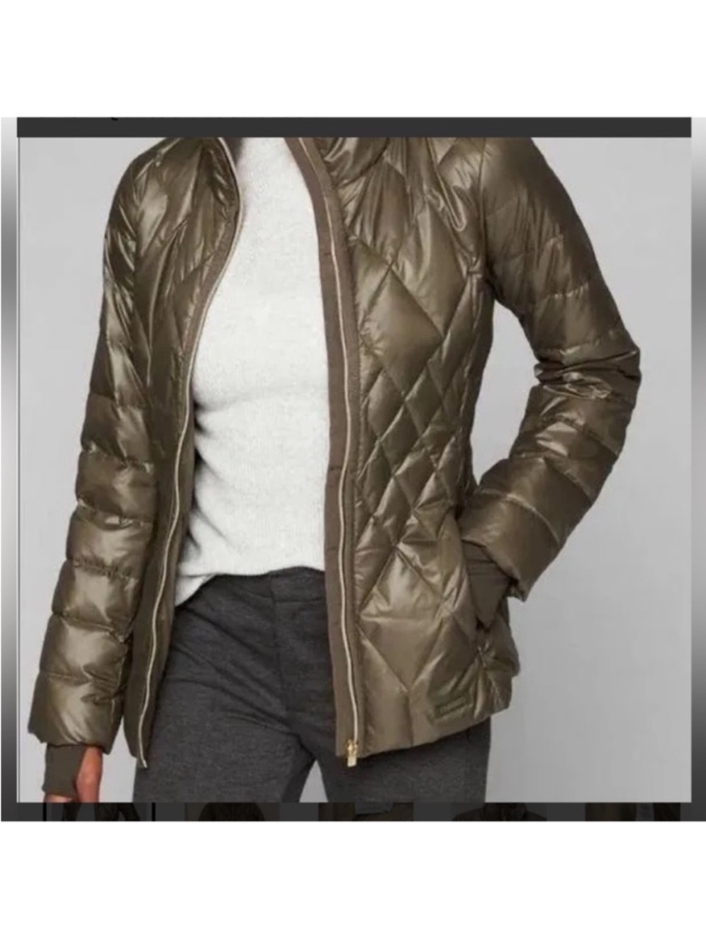 Athleta Responsible Down Jacket in Olive Green Size
XSmall Quilted Mock